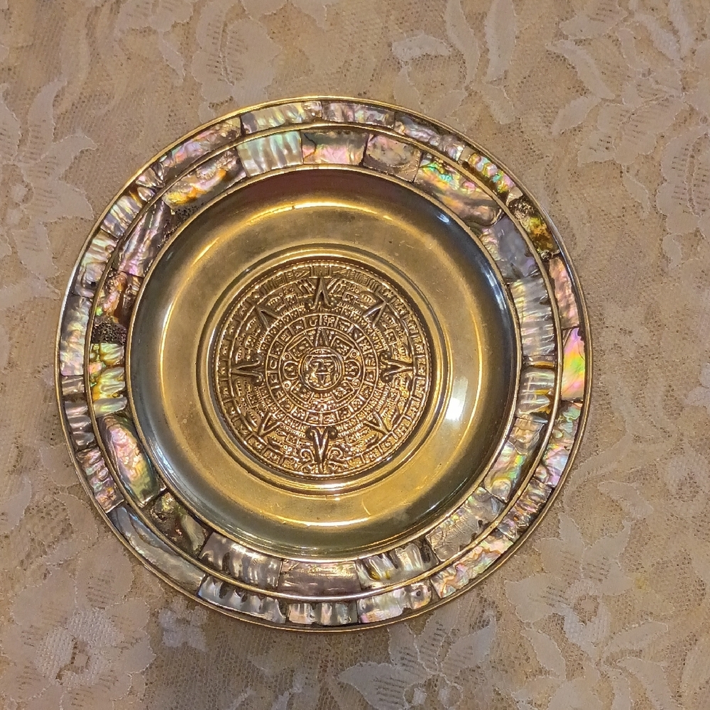 Decorative Gold and Iridescent Plate